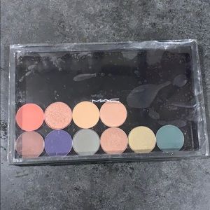MAC Eyeshadow Palette